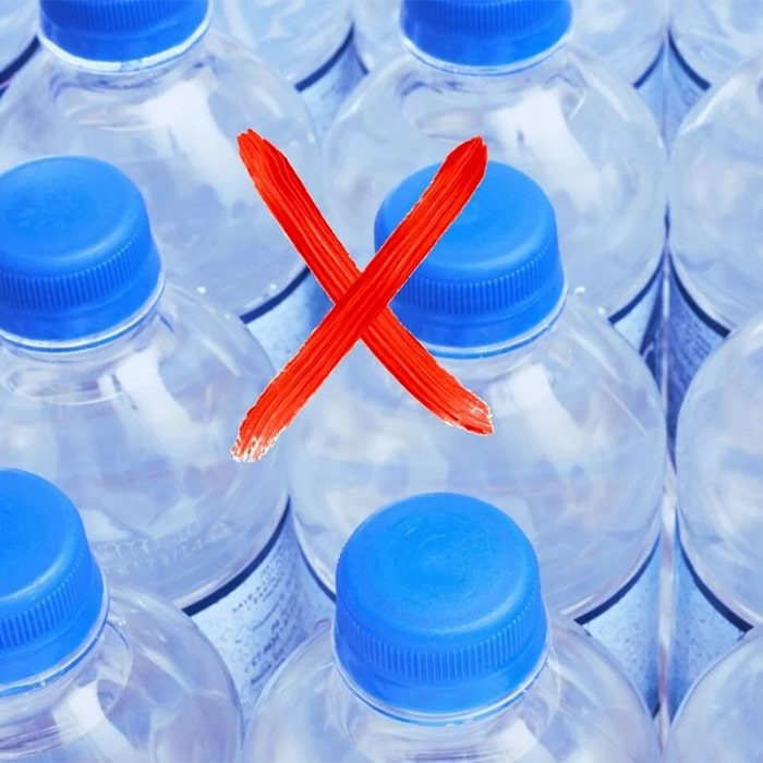 Usa ósmosis inversa para reducir el uso de botellas de plástico